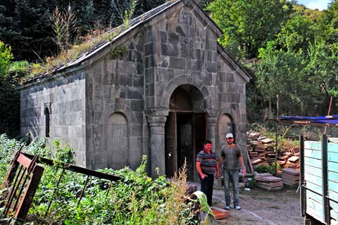 Kloster Sanahin Arghutian-Yerkainabazuk, Alawerd